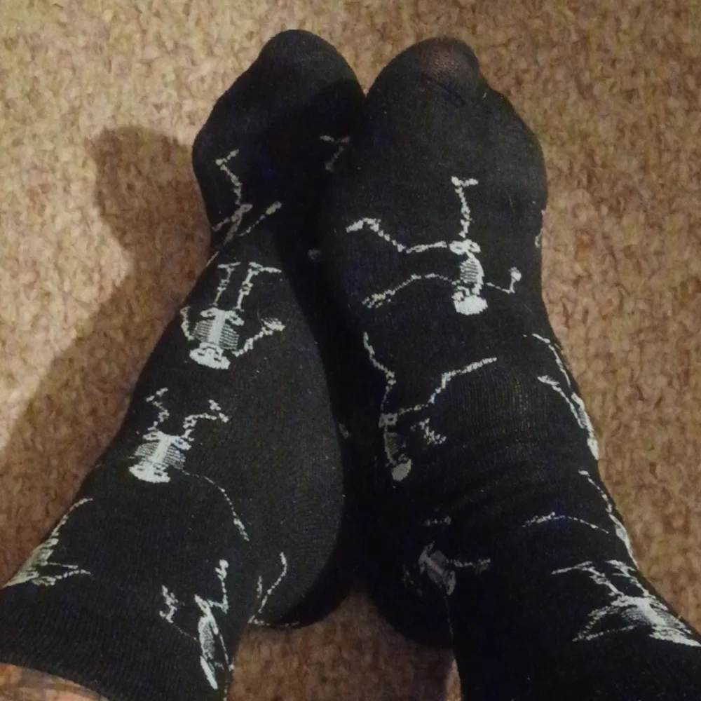 Skeleton Pattern Black Socks - Picture 3 of 5